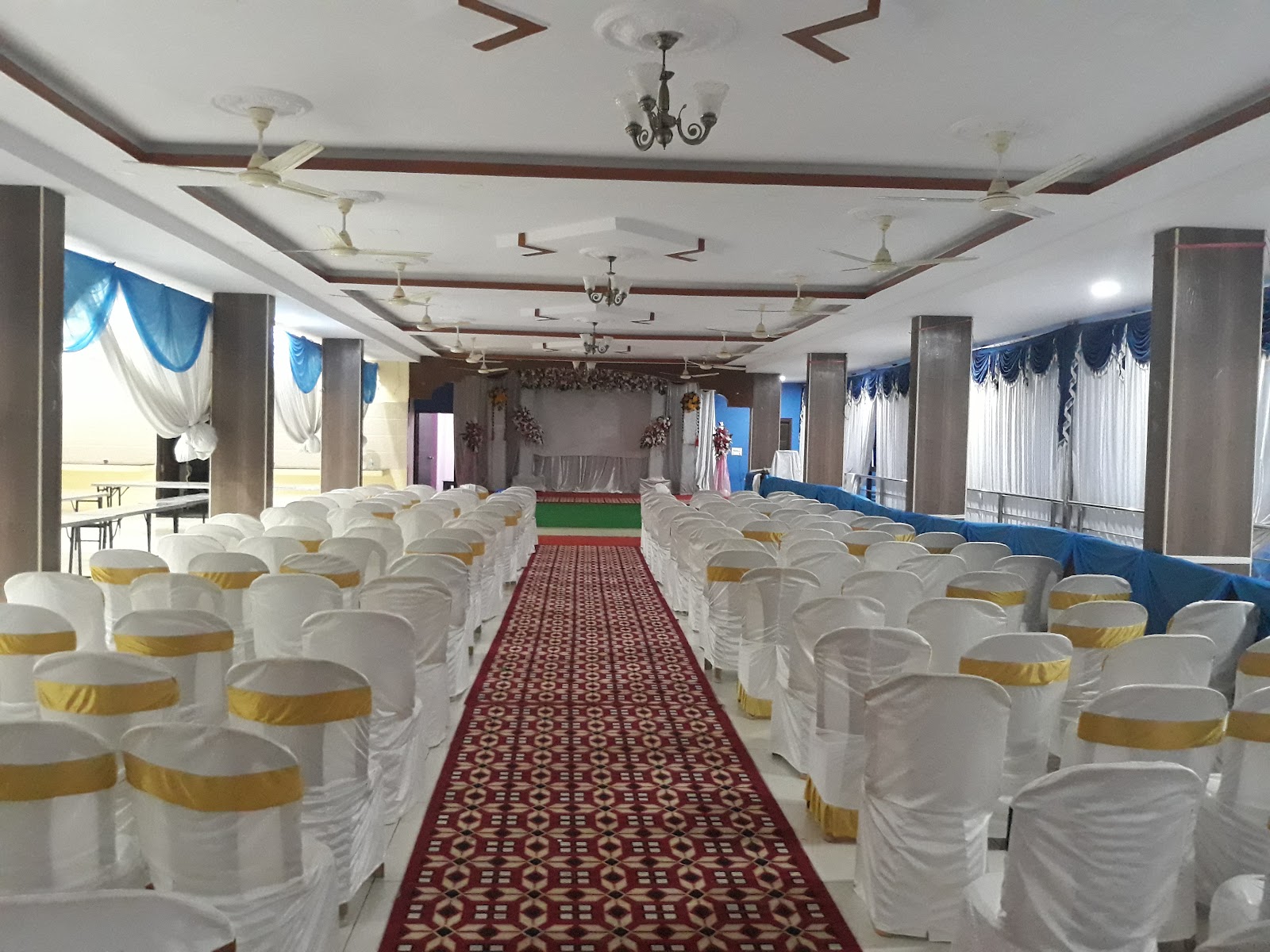 R K Convention Hall — Banquet Hall in KR Puram, Bangalore (on-site parking, in-house decoration, DJ permitted, bar service available)