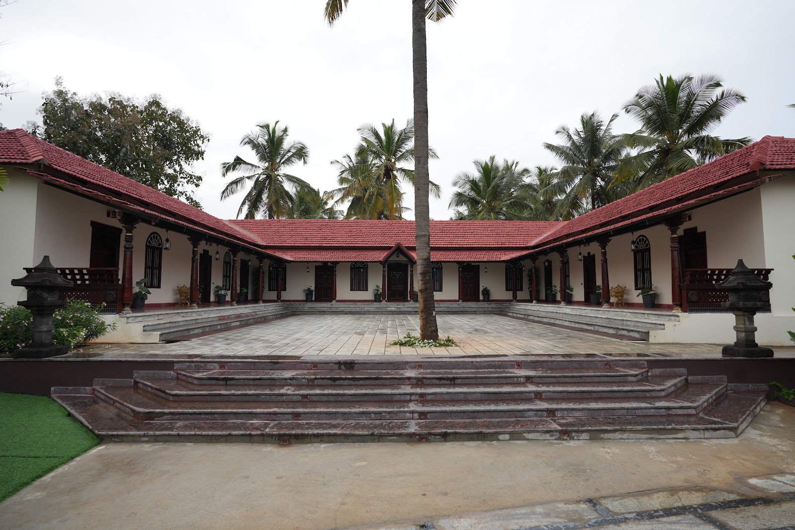 The Kalanivasthi - Heritage Wedding Venue — Banquet Hall in Tumkur Road, Bangalore (on-site parking, in-house decoration, DJ permitted, bar service available) — photo 4