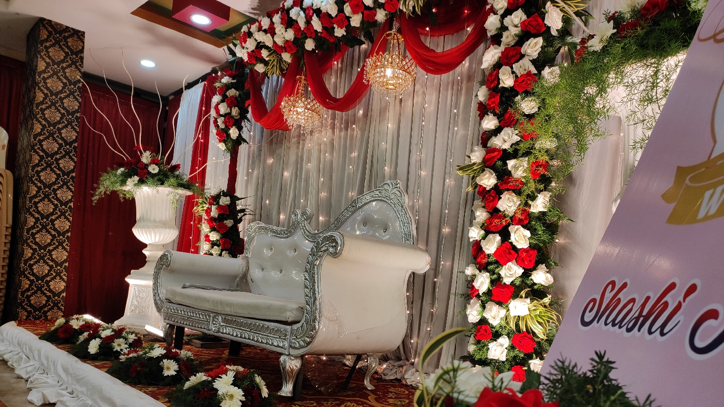 Grand Party Hall — Banquet Hall in Bangalore (on-site parking, in-house decoration, bar service available, 125–175 guest capacity)