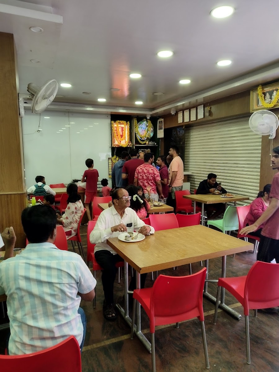 Sri Krishna Upahara Party Hall — Banquet Hall in Vidyaranyapura, Bangalore (on-site parking, in-house decoration, outside catering allowed, bar service available) — photo 4