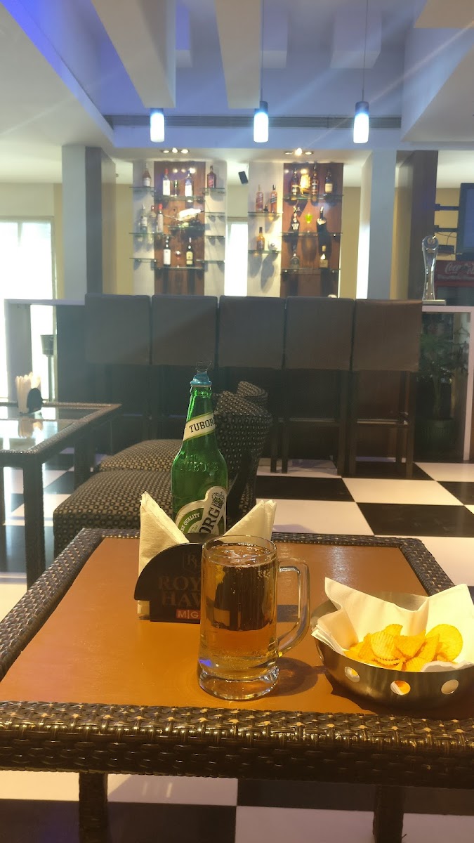 The Checkered Bar — Pub/Bar in Whitefield, Bangalore (on-site parking, in-house decoration, DJ permitted, bar service available) — photo 3