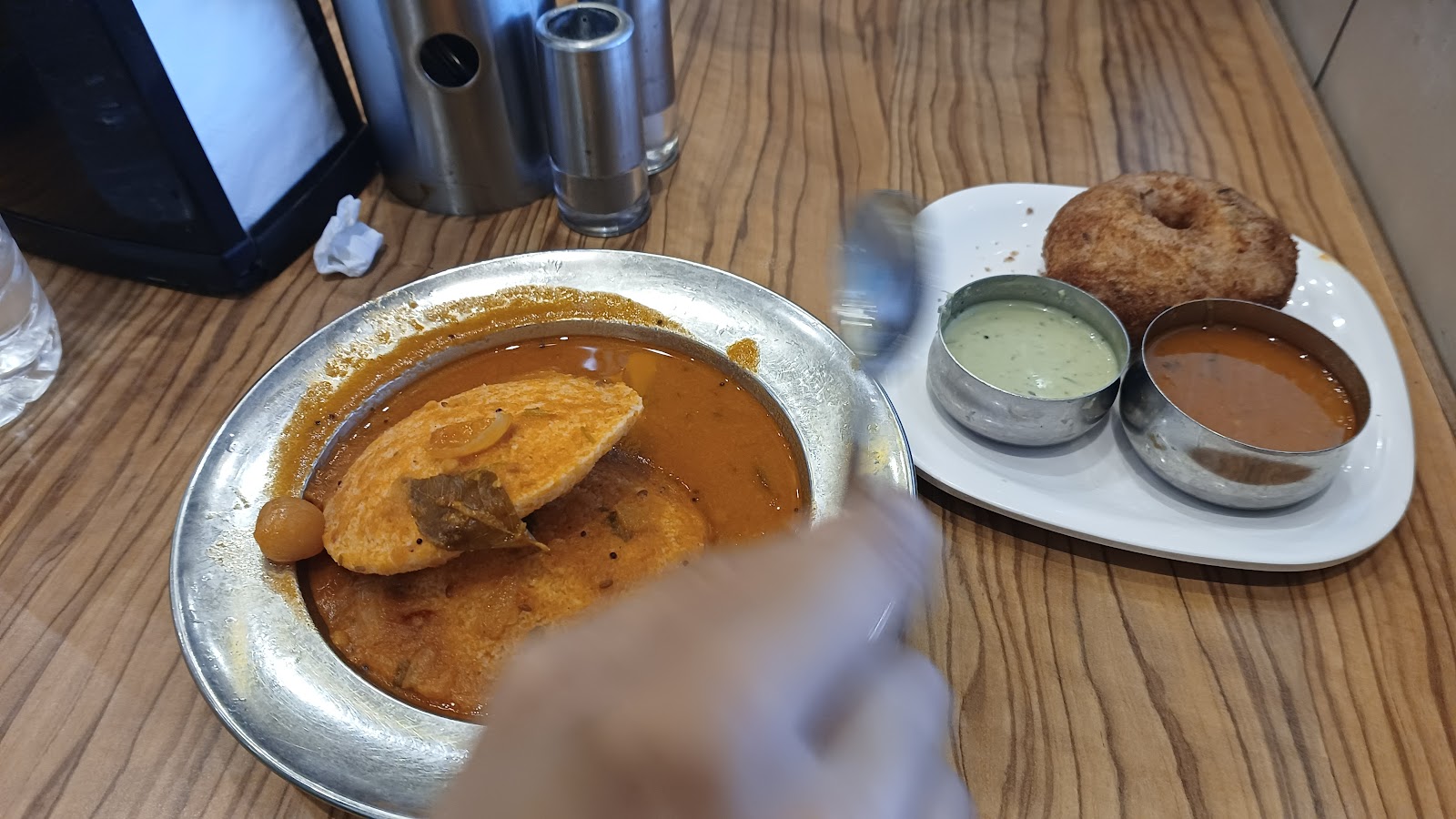 Udupi Garden Party Hall — Banquet Hall in Kanakpura Road, Bangalore (on-site parking, in-house decoration, outside catering allowed, bar service available) — photo 2