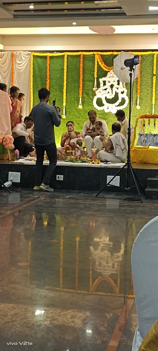 Shrungara Party Hall — Banquet Hall in Konanakunte, Bangalore (on-site parking, in-house decoration, bar service available, 100–175 guest capacity) — photo 4