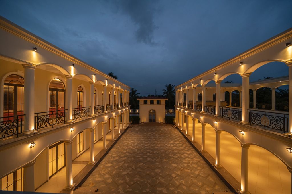 Naveraa Resort and Event Centre — Resort in Hoskote, Bangalore (on-site parking, in-house decoration, DJ permitted, bar service available) — photo 2