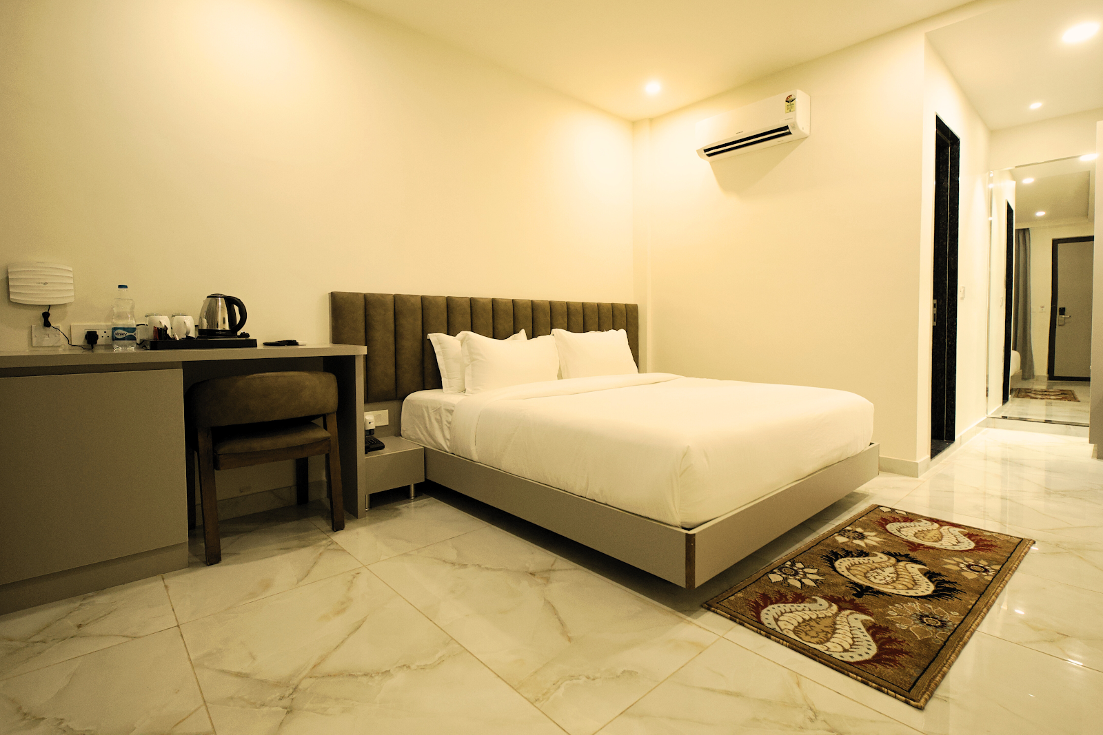 Veerdency Luxury Resort — Resort in Devanahalli, Bangalore (on-site parking, in-house decoration, bar service available, 300–500 guest capacity) — photo 2