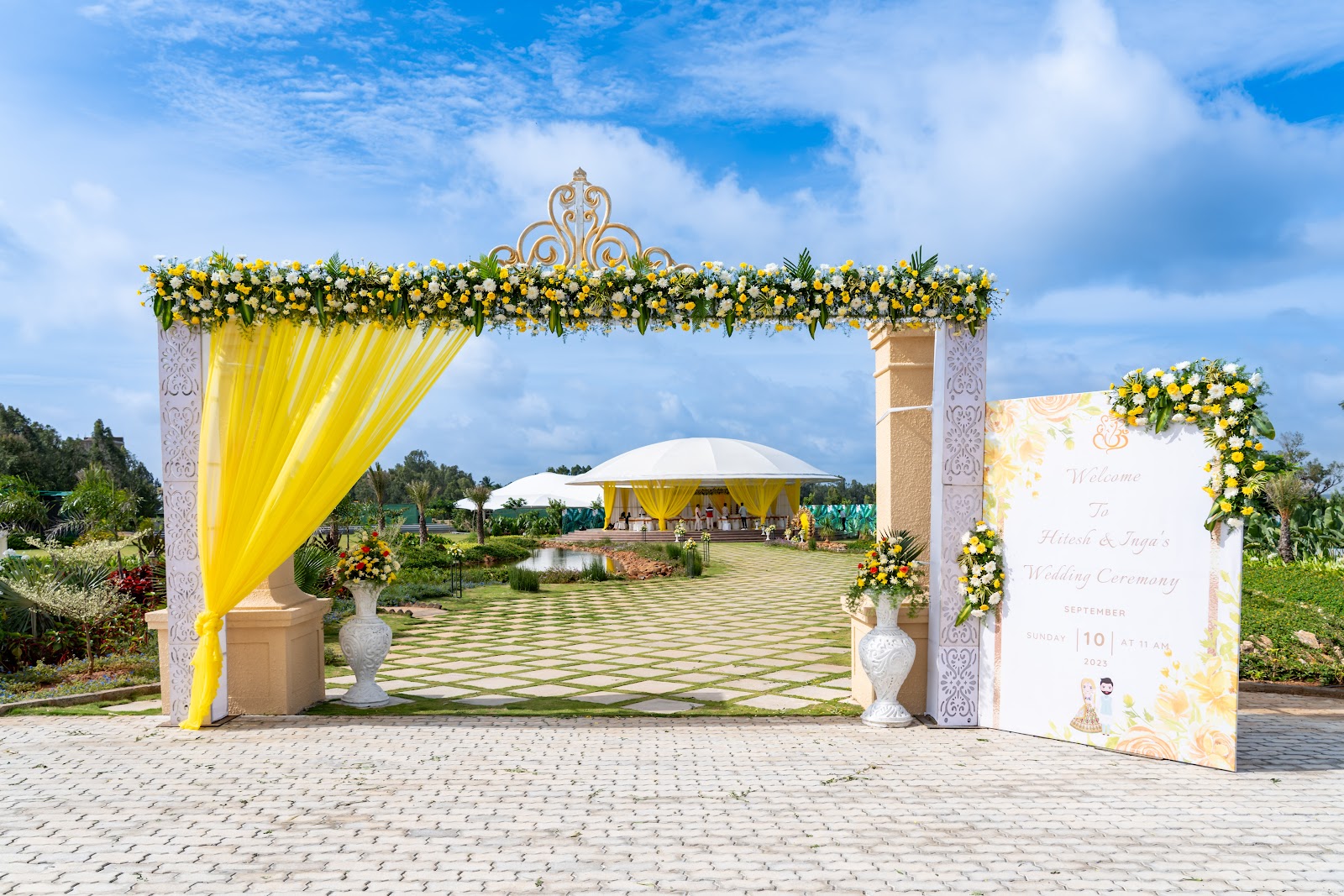 Utsavaa — Banquet Hall in Bommasandra, Bangalore (on-site parking, in-house decoration, DJ permitted, bar service available) — photo 2