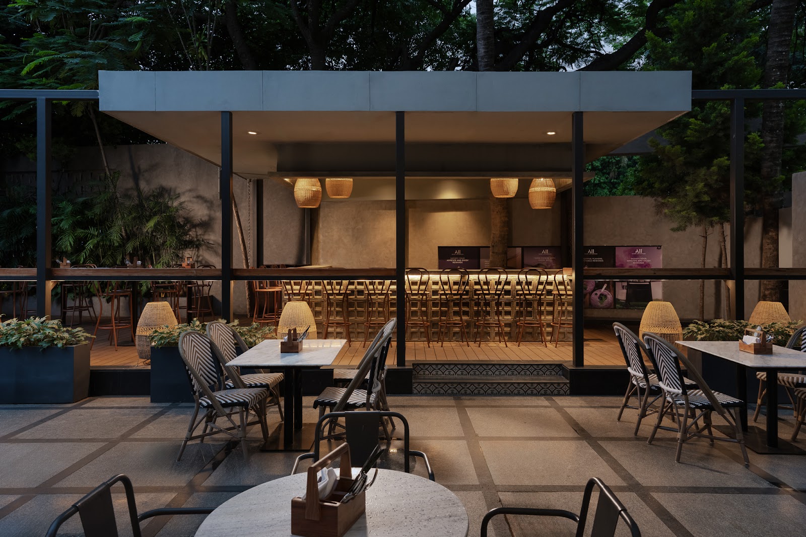 Grand Mercure — Banquet Hall in Bangalore (on-site parking, in-house decoration, outside catering allowed, bar service available)