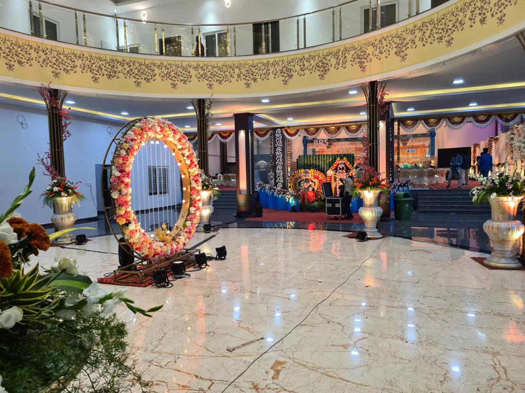 BRS Grandeur — Banquet Hall in Kanakapura Road, Bangalore (on-site parking, in-house decoration, DJ permitted, bar service available) — photo 3