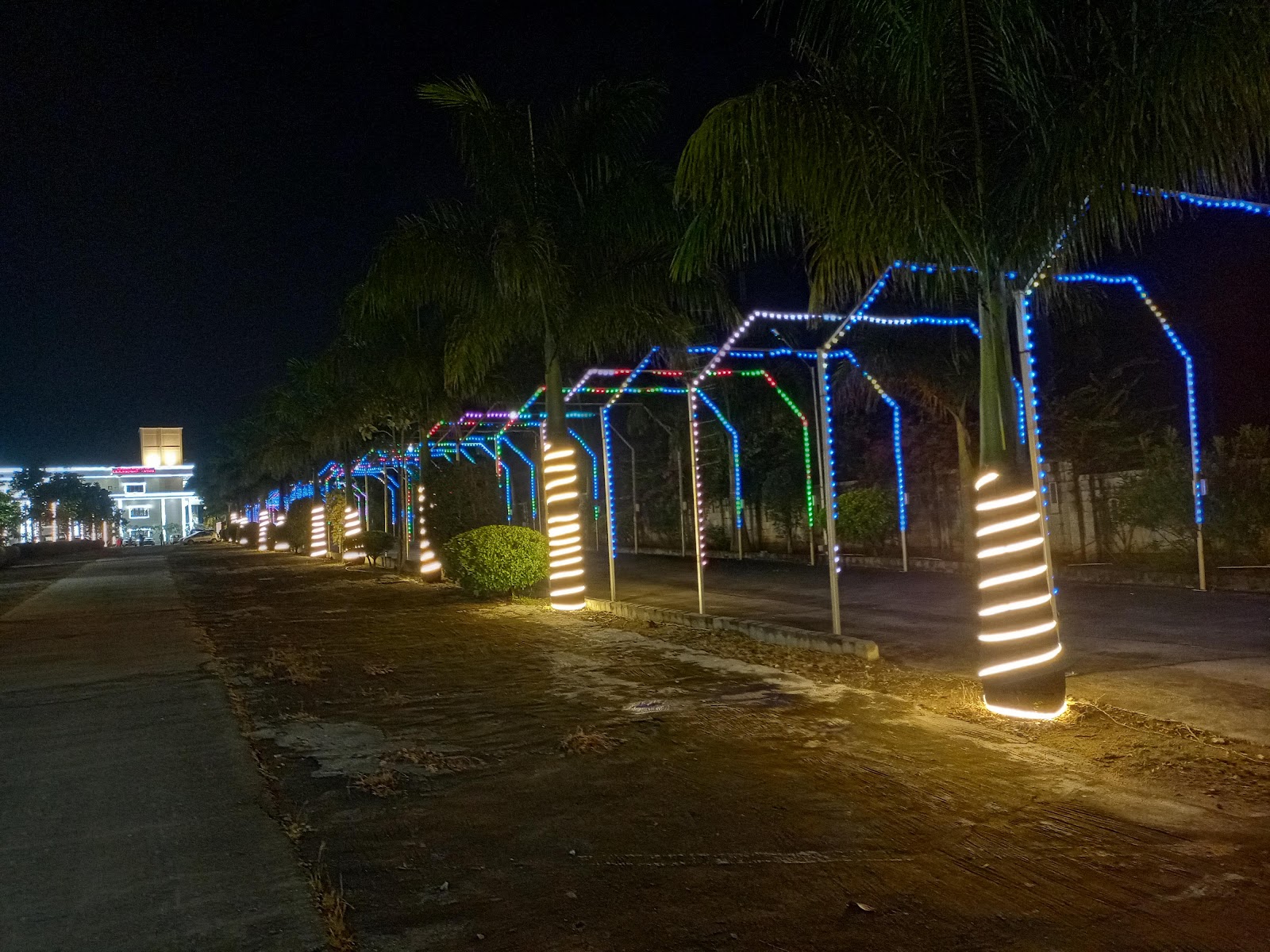 SBR Kalyana Mantapa — Banquet Hall in Attibele, Bangalore (on-site parking, in-house decoration, DJ permitted, bar service available) — photo 3