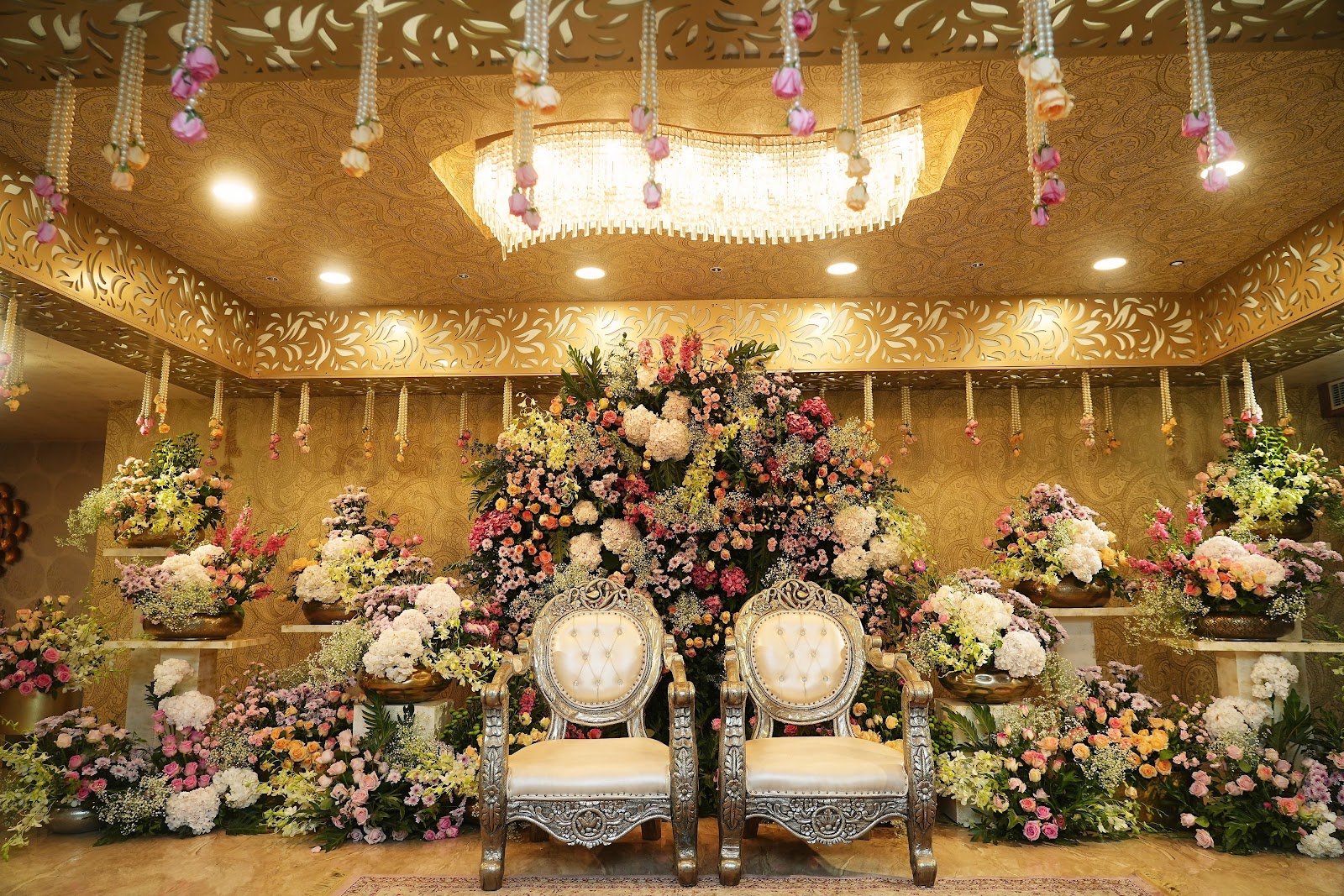 SVS Aura Banquet — Banquet Hall in Sarjapur Road, Bangalore (on-site parking, in-house decoration, bar service available, 250–400 guest capacity) — photo 2