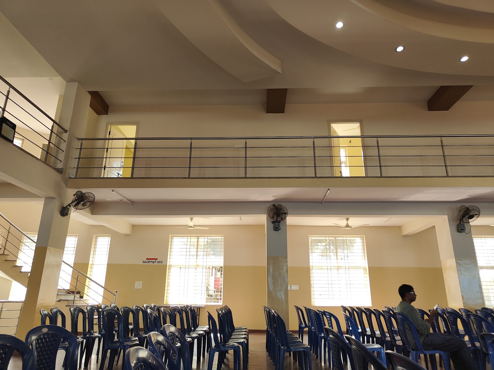 Marenahalli Kala Bhavan — Banquet Hall in Bangalore (on-site parking, in-house decoration, DJ permitted, bar service available)