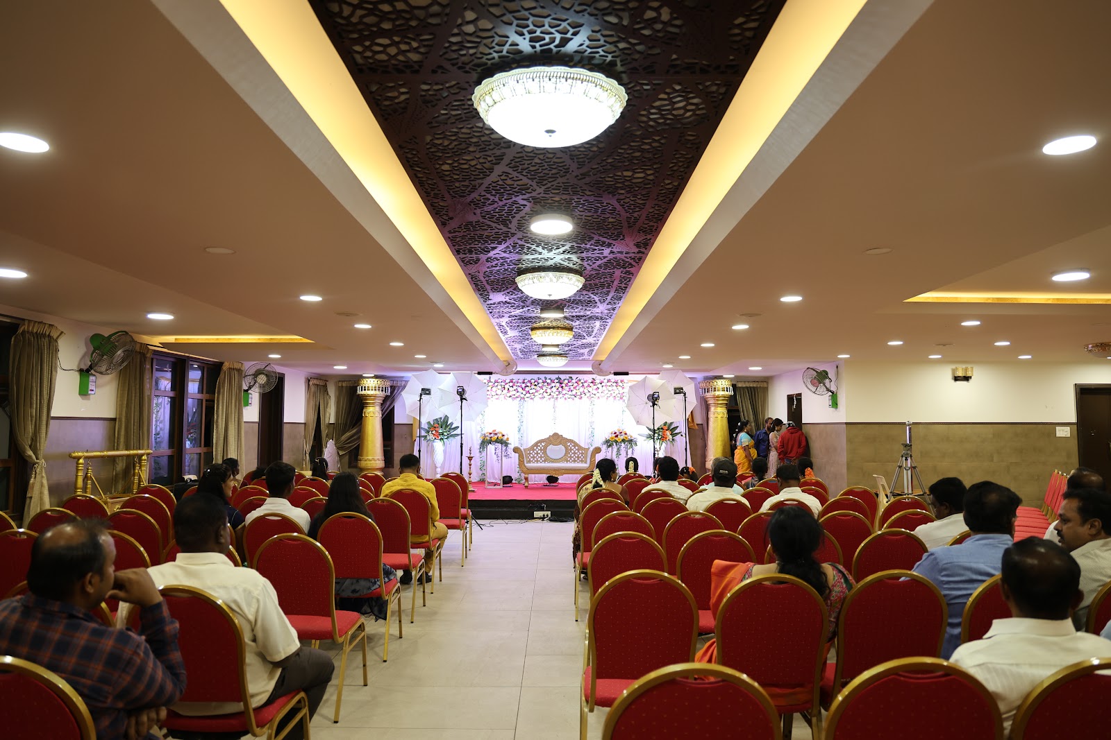 Sri Rangalakshmi Party Hall — Banquet Hall in Kengeri Satellite Town, Bangalore (on-site parking, in-house decoration, bar service available, 150–300 guest capacity) — photo 2