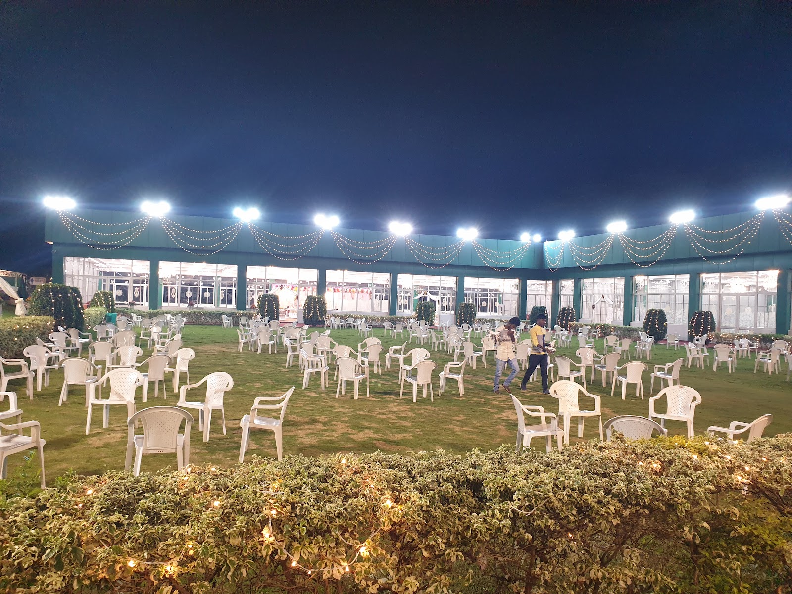 Tennis Pavilion — Banquet Hall in Palace Road, Bangalore (on-site parking, in-house decoration, DJ permitted, bar service available) — photo 4
