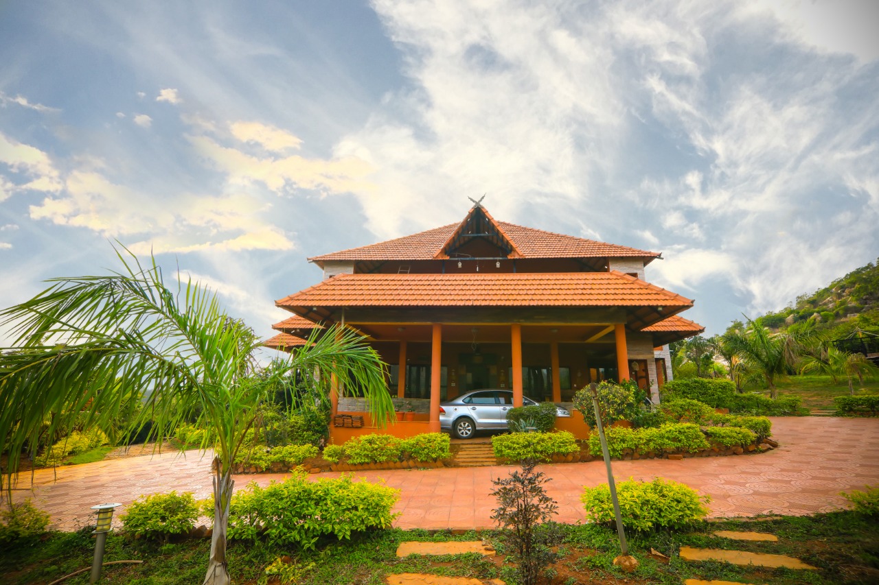 Aura Foothills — Banquet Hall in Devanahalli, Bangalore (on-site parking, in-house decoration, bar service available, 4.3★ rated)