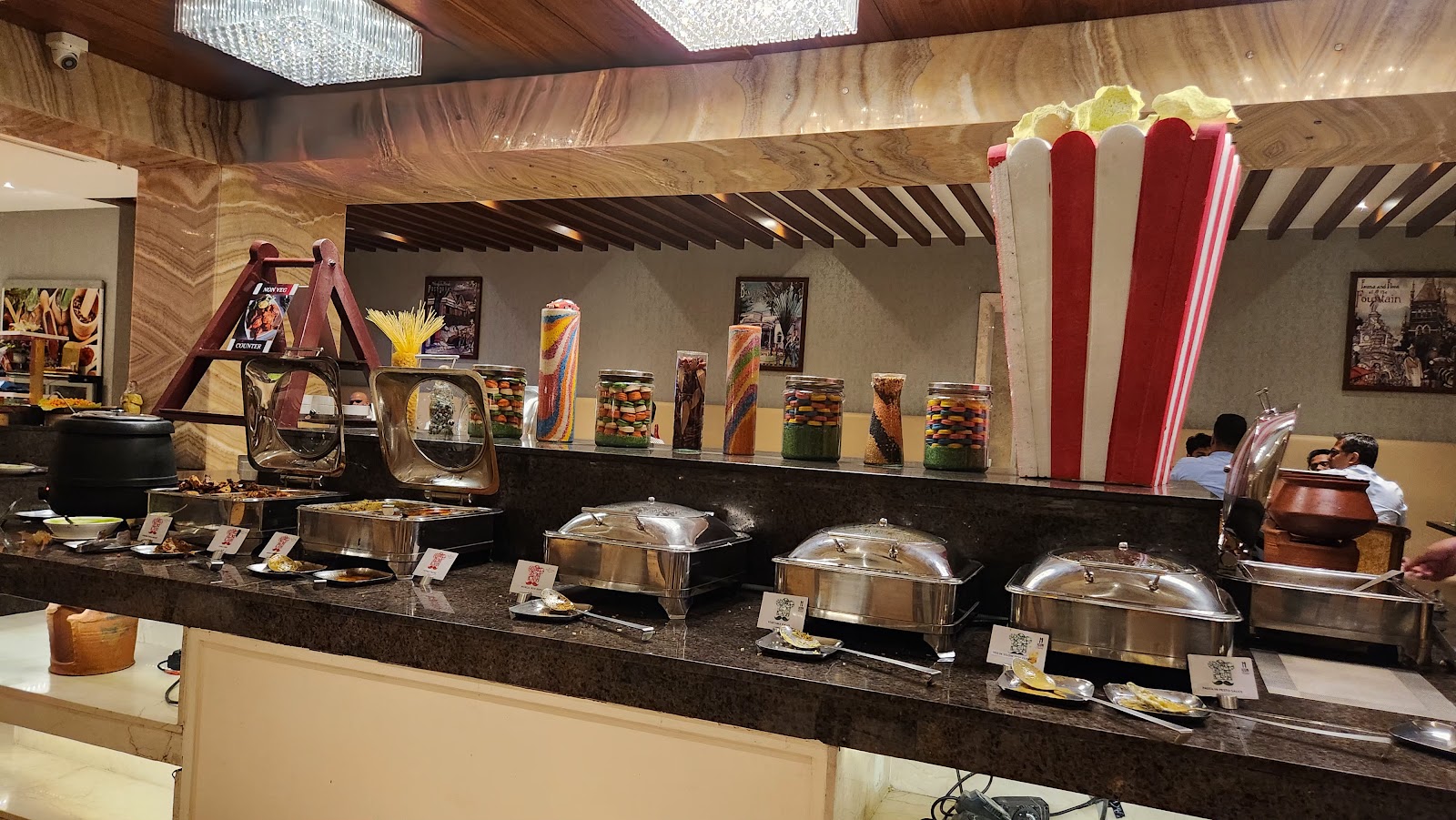 Flavours Of India — Banquet Hall in Bellandur, Bangalore (on-site parking, in-house decoration, DJ permitted, bar service available) — photo 4