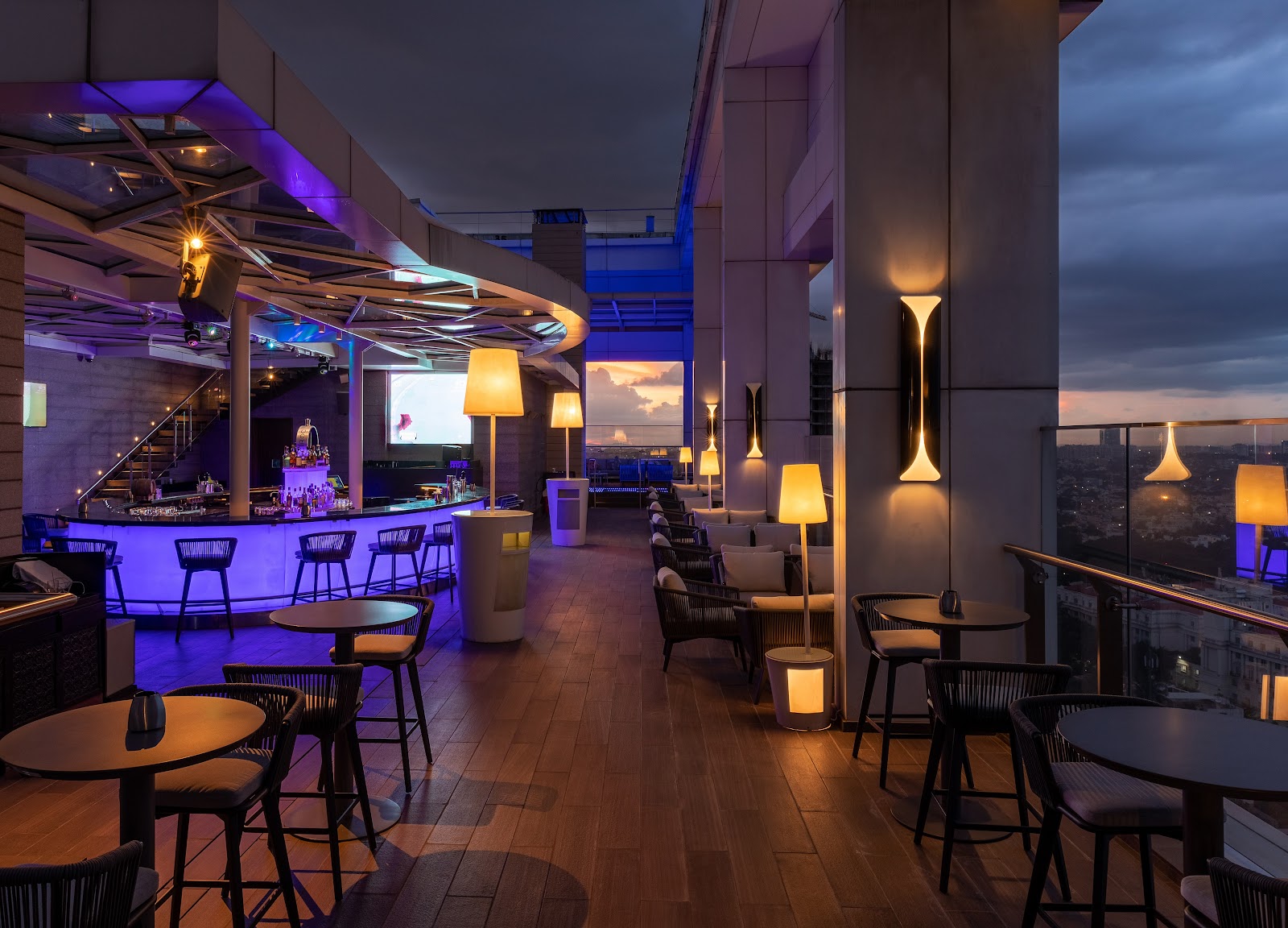 HYPE — Banquet Hall in Vasanth Nagar, Bangalore (on-site parking, in-house decoration, DJ permitted, bar service available) — photo 4