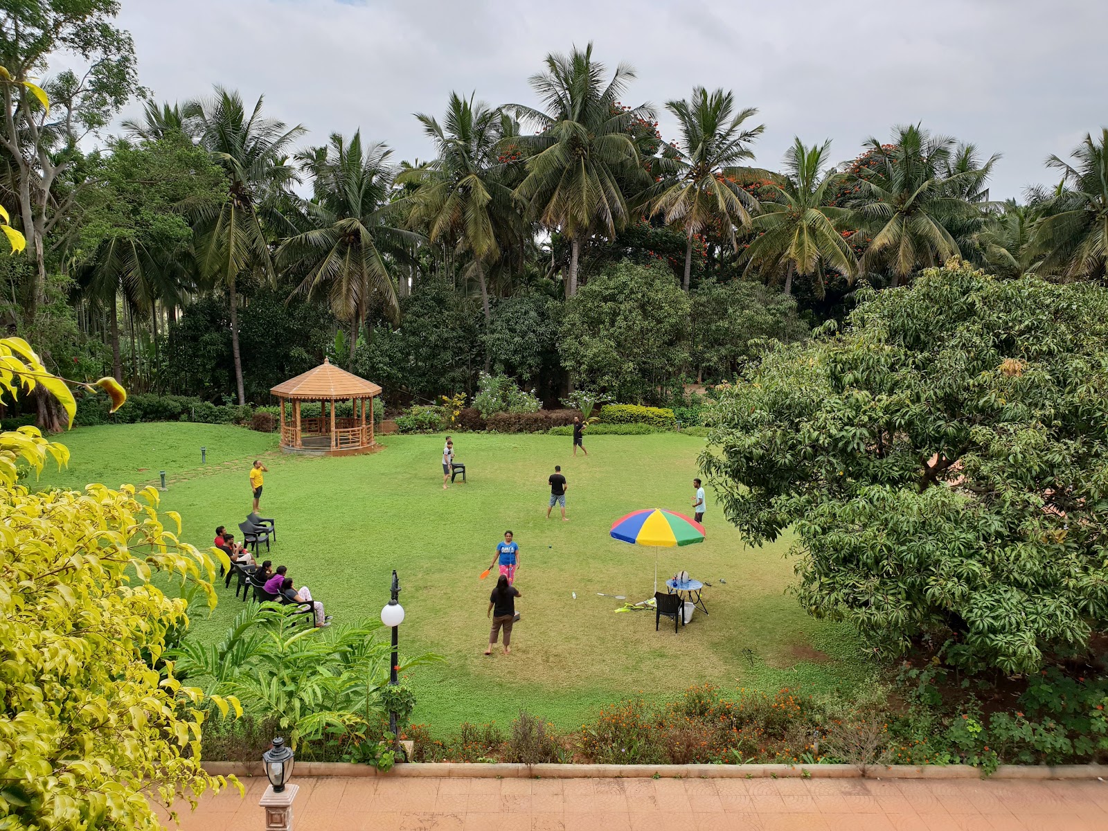 Aalaya by Happy Retreats — Banquet Hall in Nelamangala, Bangalore (on-site parking, in-house decoration, DJ permitted, bar service available) — photo 2