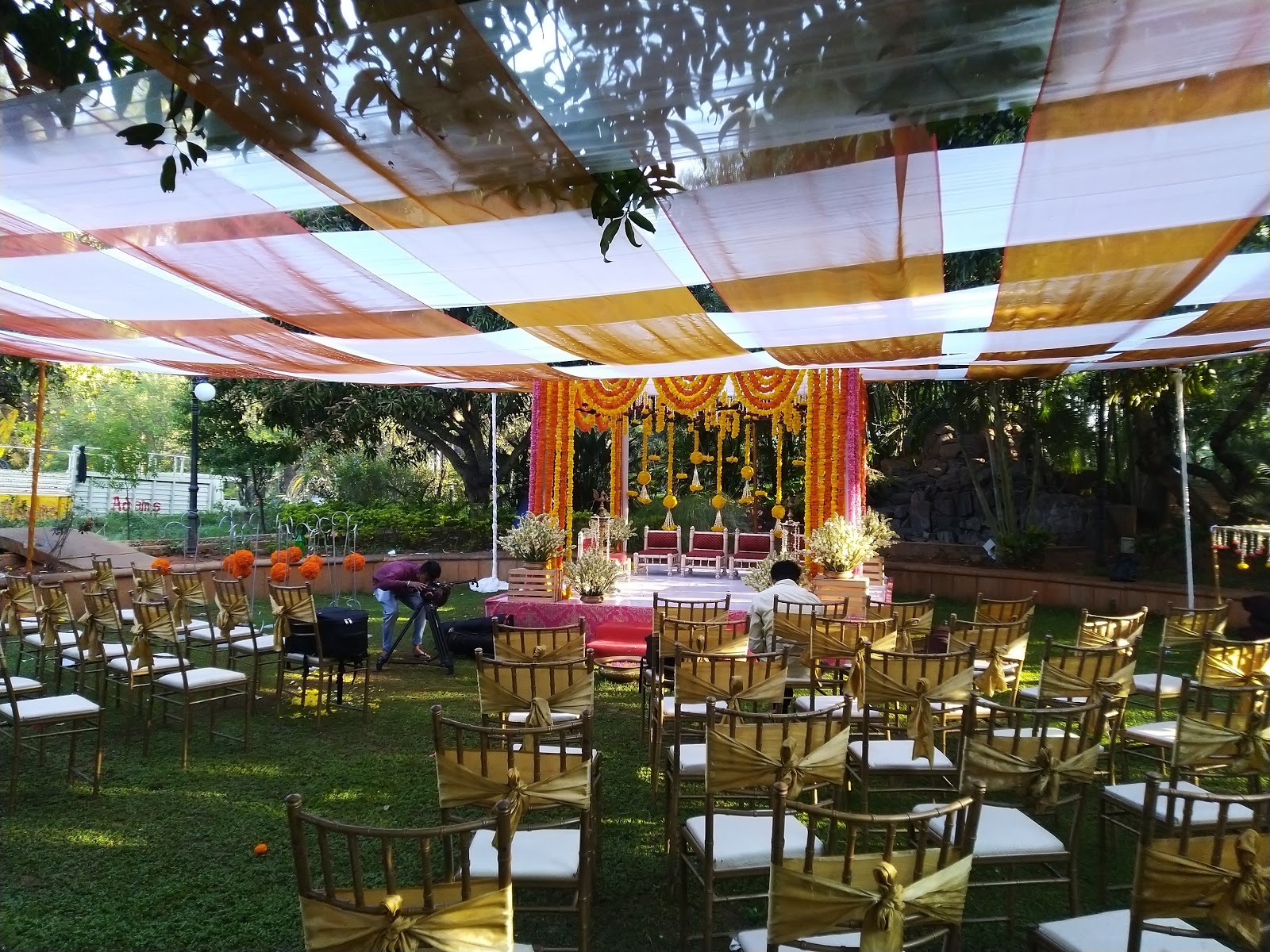 Aalaya by Happy Retreats — Banquet Hall in Nelamangala, Bangalore (on-site parking, in-house decoration, DJ permitted, bar service available) — photo 4