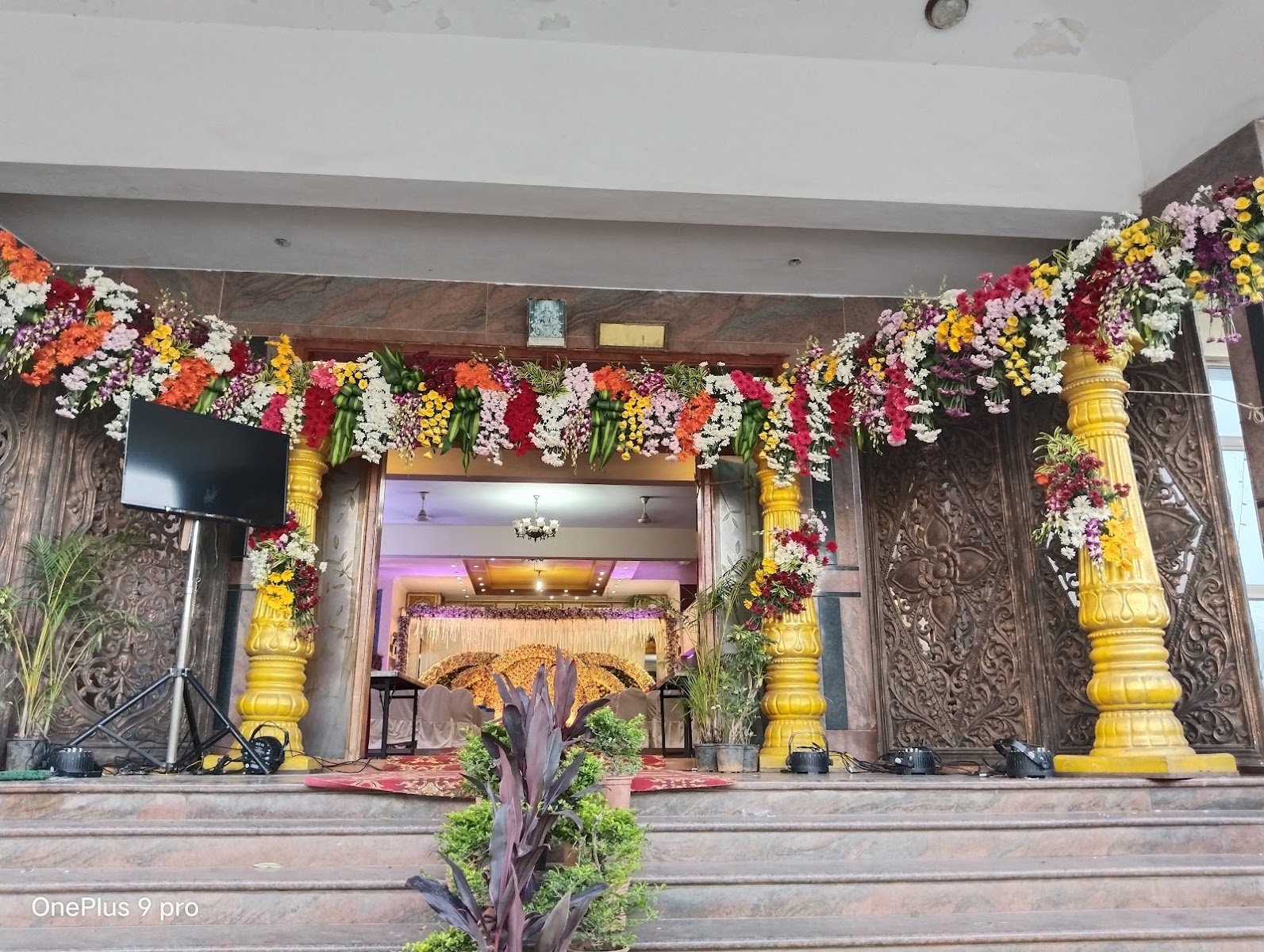 Sri Dwaraka Convention Hall — Banquet Hall in Vidyaranyapura, Bangalore (on-site parking, in-house decoration, DJ permitted, bar service available) — photo 4