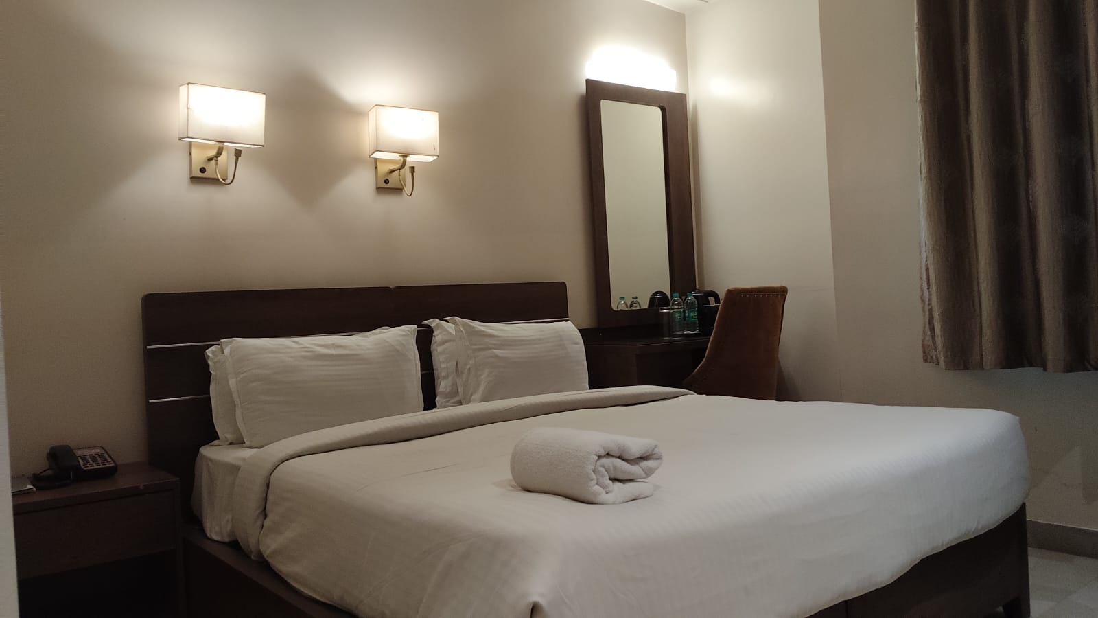 Clove Boutique Hotel — Banquet Hall in Rajajinagar, Bangalore (on-site parking, in-house decoration, outside catering allowed, bar service available) — photo 2