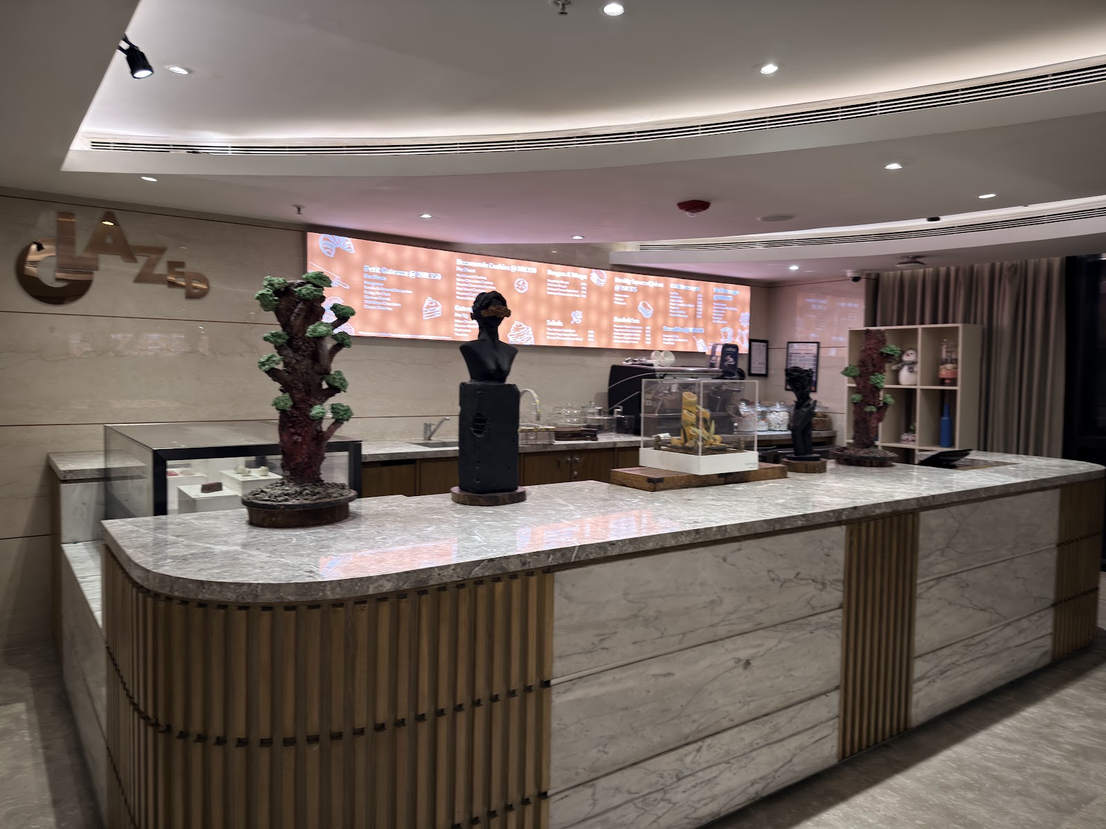 Nazaara — Banquet Hall in Hebbal, Bangalore (on-site parking, in-house decoration, DJ permitted, bar service available) — photo 2