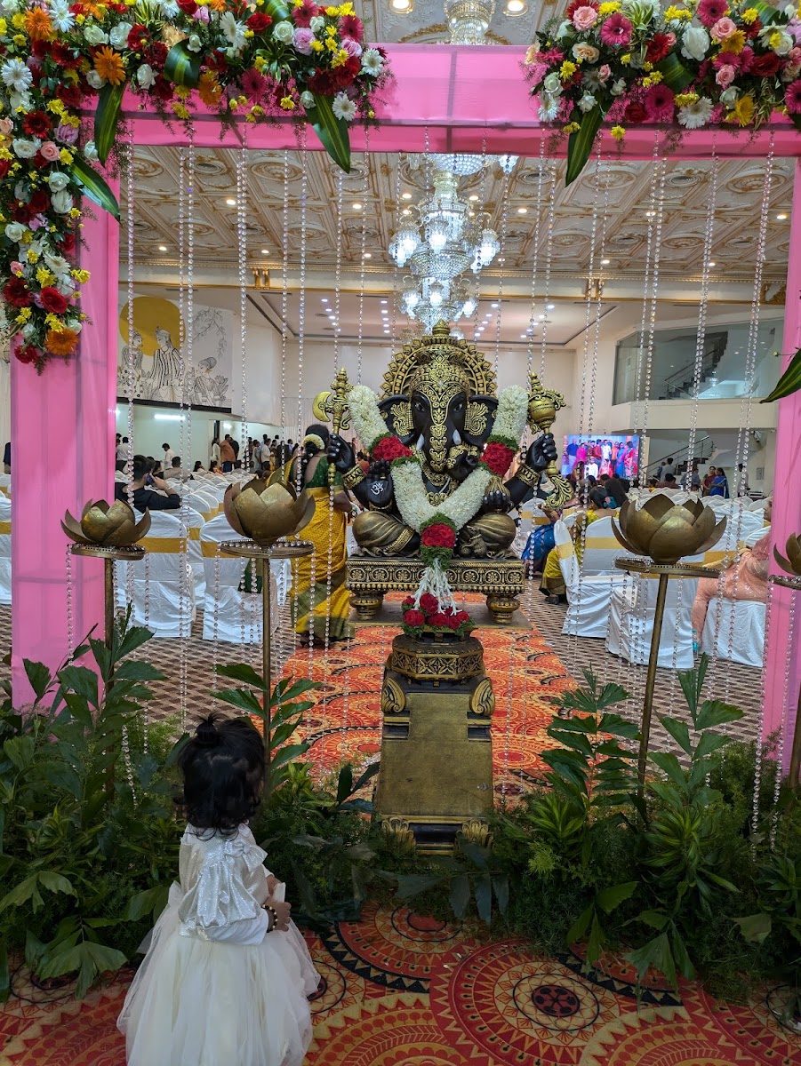 White Housse — Banquet Hall in HSR Layout, Bangalore (on-site parking, in-house decoration, DJ permitted, bar service available) — photo 3