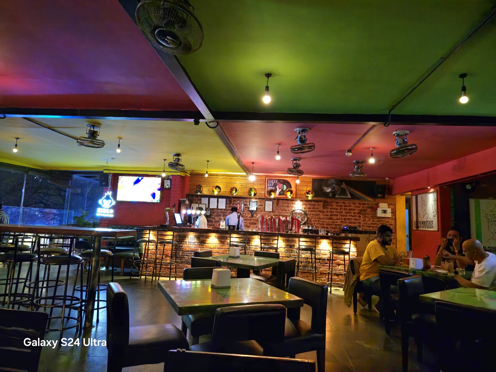 Regulars Pub & Grub — Pub/Bar in Indiranagar, Bangalore (on-site parking, in-house decoration, DJ permitted, bar service available)