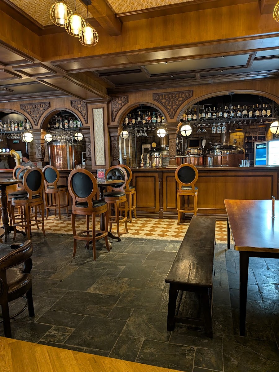 The Biere Club — Banquet Hall in Ashok Nagar, Bangalore (on-site parking, in-house decoration, DJ permitted, bar service available) — photo 2
