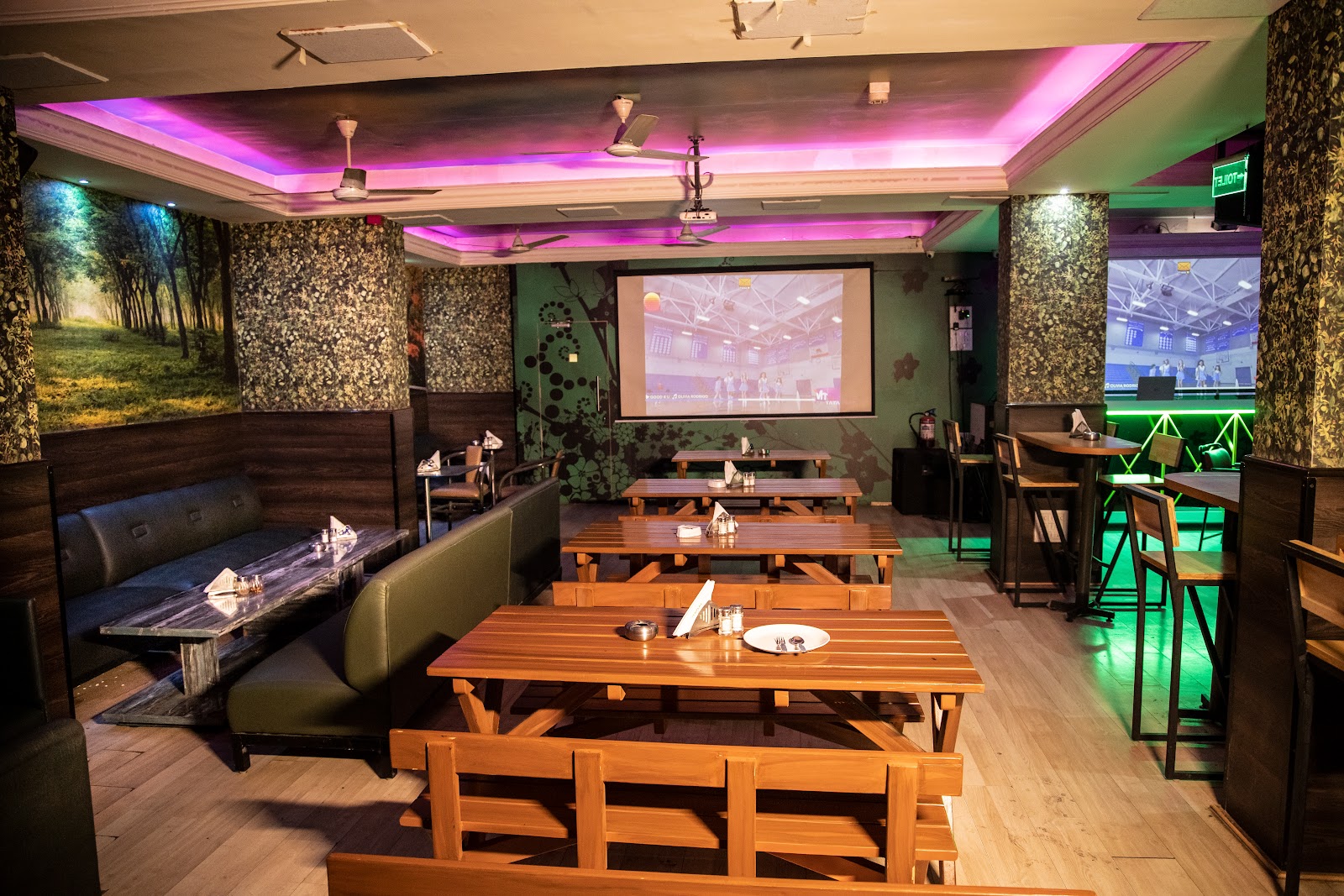 Templar-7 — Banquet Hall in Ashok Nagar, Bangalore (on-site parking, in-house decoration, DJ permitted, bar service available)