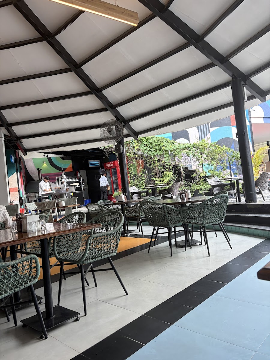 Hakuna Matata — Banquet Hall in JP Nagar, Bangalore (on-site parking, in-house decoration, DJ permitted, bar service available) — photo 2