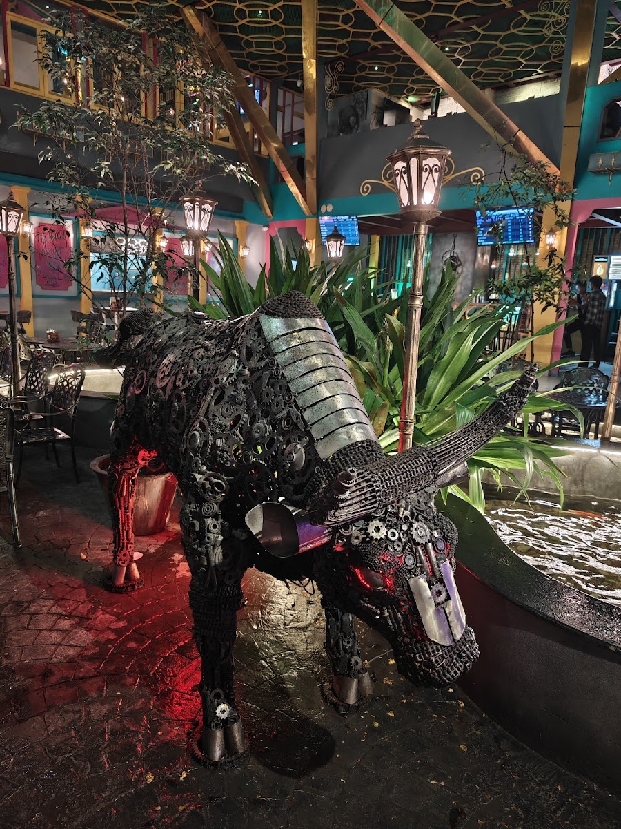 Tipsy Bull - The Bar Exchange — Pub/Bar in JP Nagar, Bangalore (on-site parking, in-house decoration, DJ permitted, bar service available) — photo 4