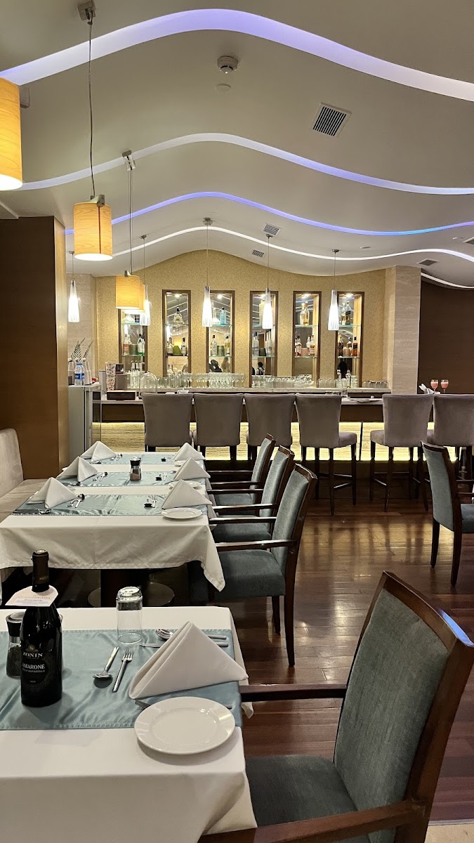 Season — Banquet Hall in Richmond Road, Bangalore (on-site parking, in-house decoration, DJ permitted, bar service available) — photo 4