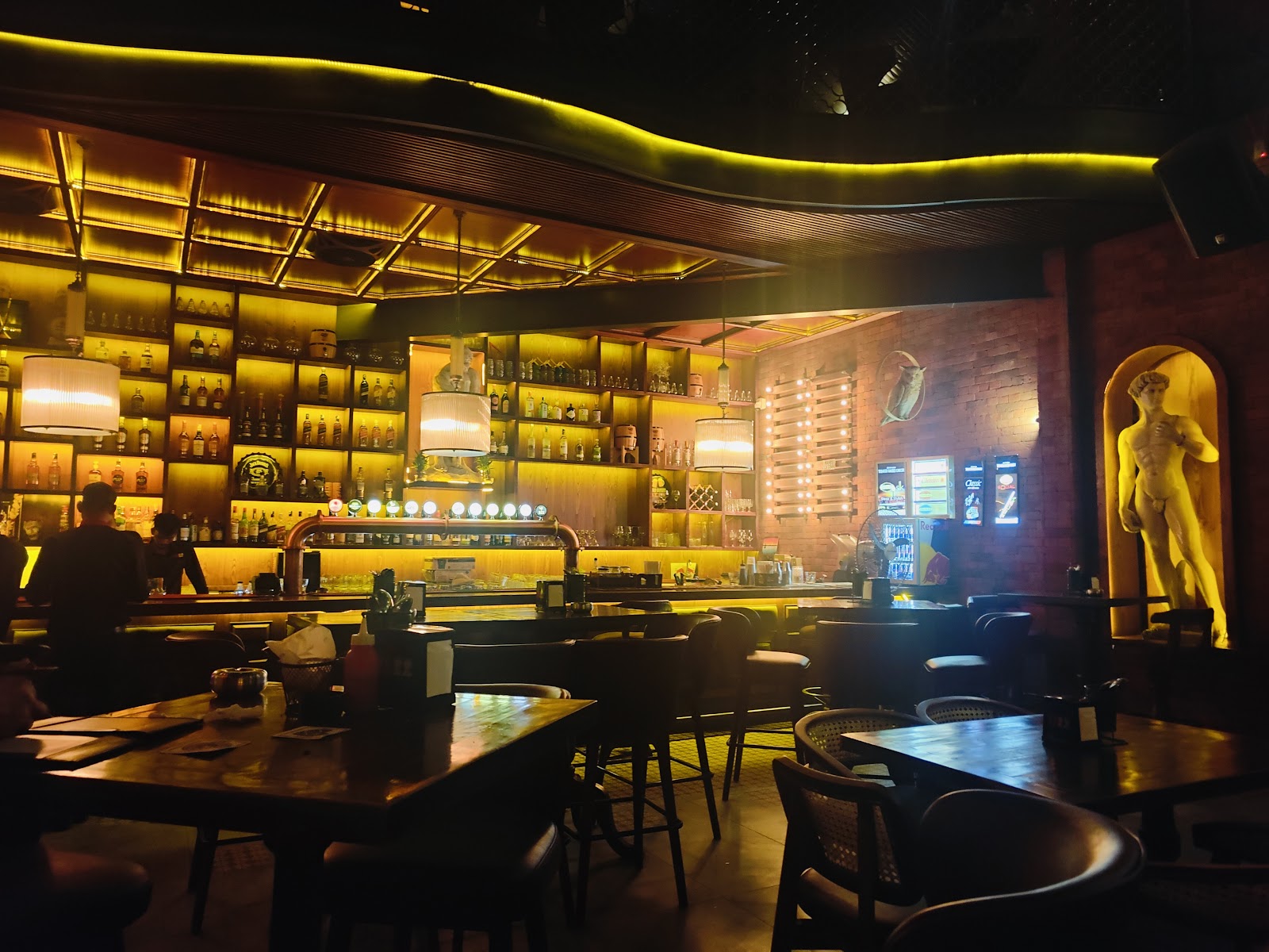 1522 The Pub · JP Nagar — Pub/Bar in JP Nagar, Bangalore (on-site parking, in-house decoration, DJ permitted, bar service available) — photo 4