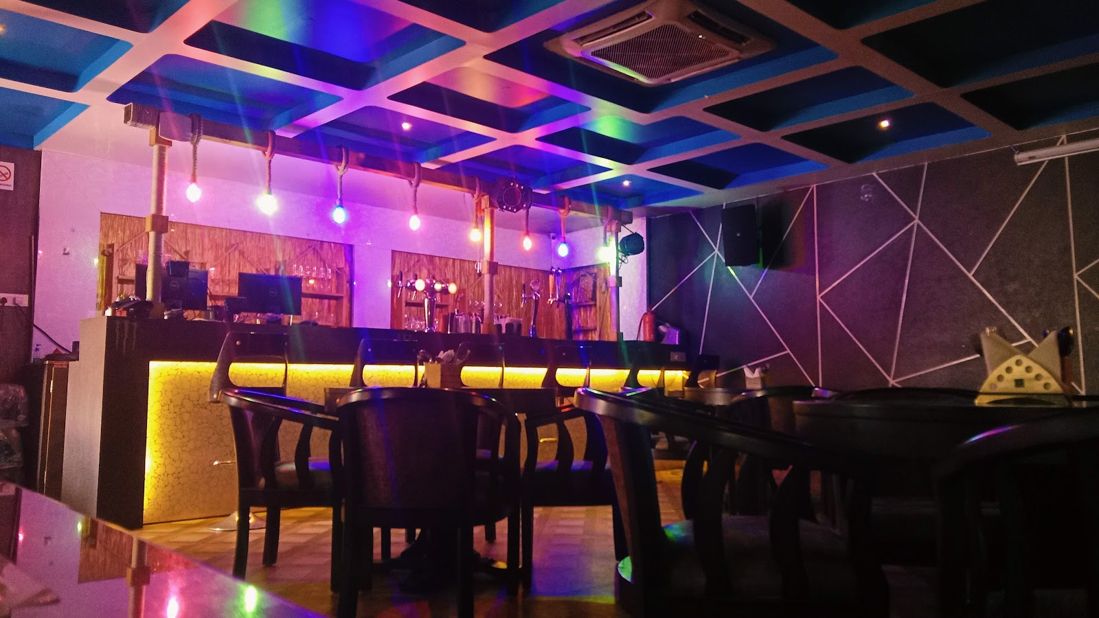 Hi Fuel Pub & Lounge — Pub/Bar in Kanakapura Road, Bangalore (on-site parking, in-house decoration, DJ permitted, bar service available) — photo 3