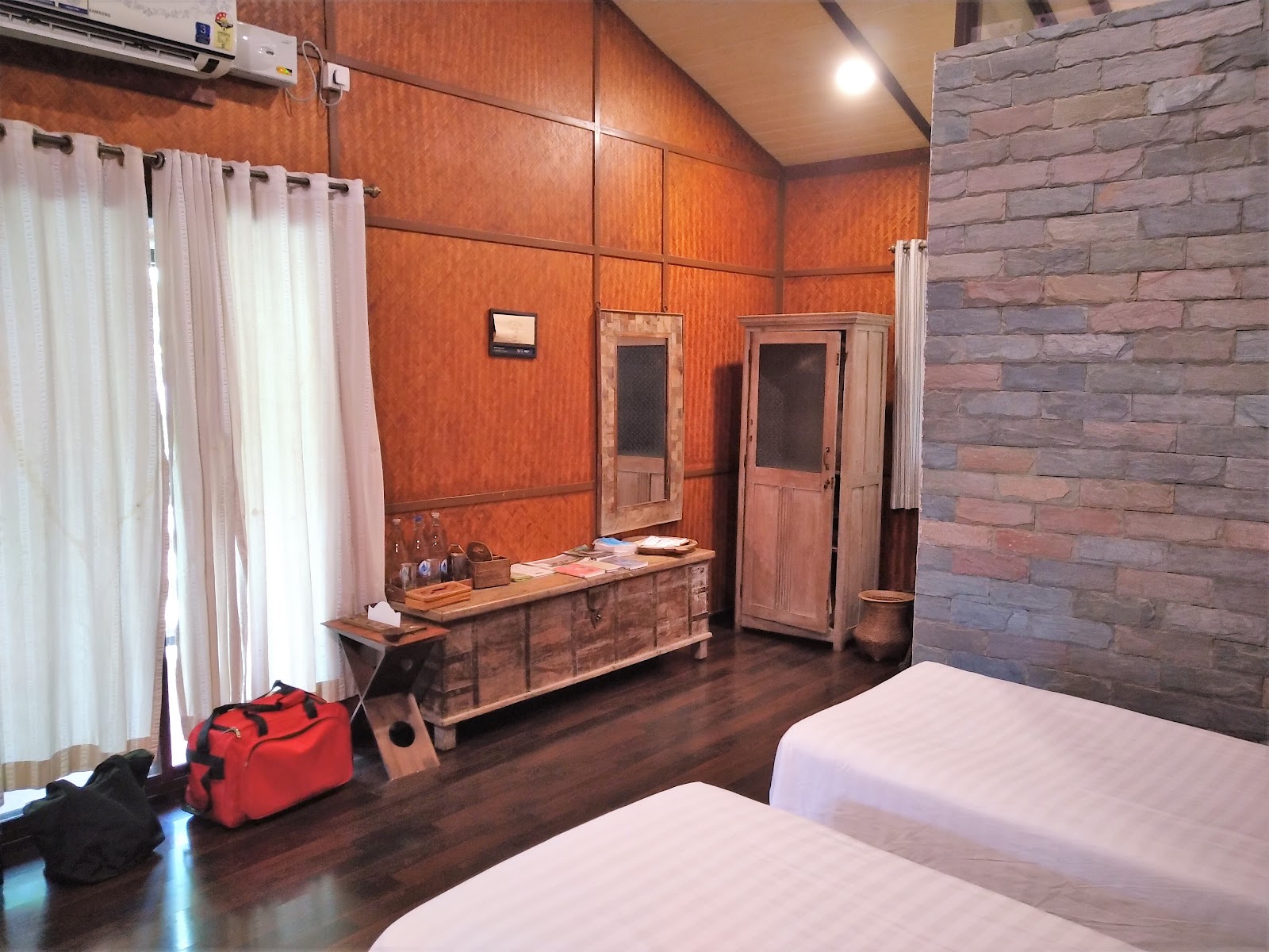 Discovery Village — Banquet Hall in Kanakpura Road, Bangalore (on-site parking, in-house decoration, bar service available, 150–300 guest capacity) — photo 2