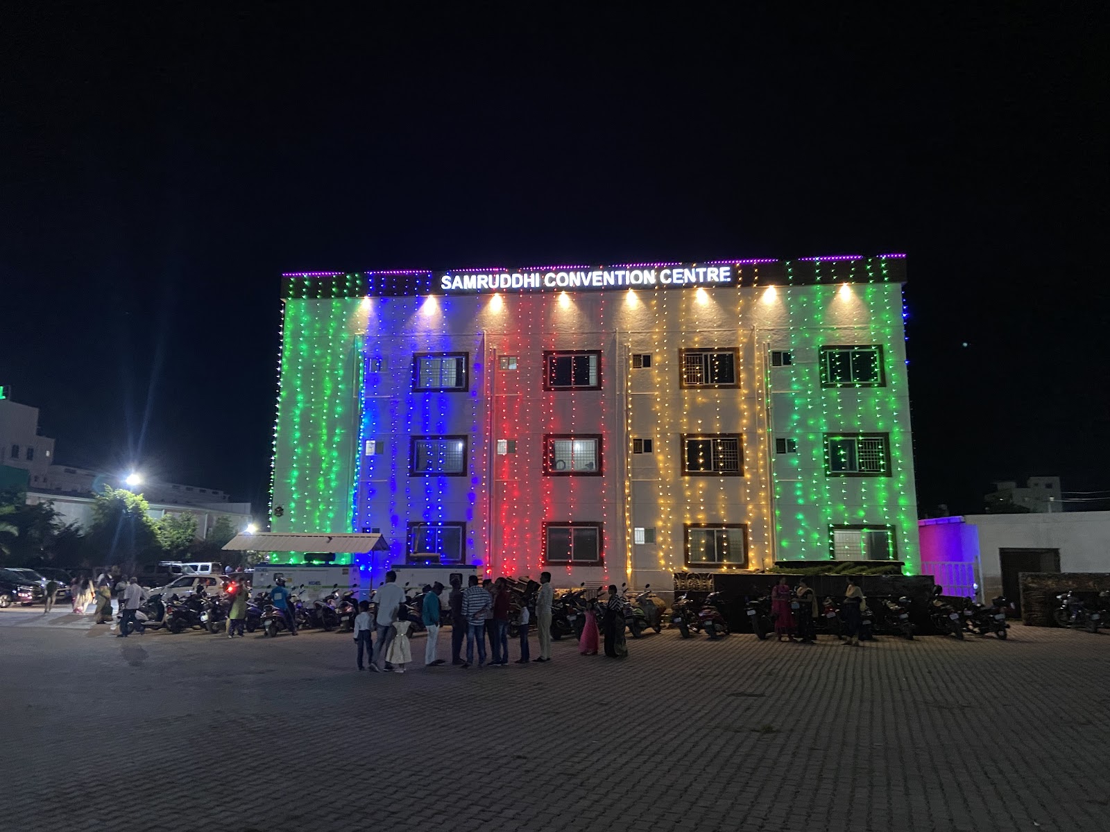 Samruddhi Convention Centre — Banquet Hall in Hoskote, Bangalore (on-site parking, in-house decoration, DJ permitted, bar service available) — photo 4