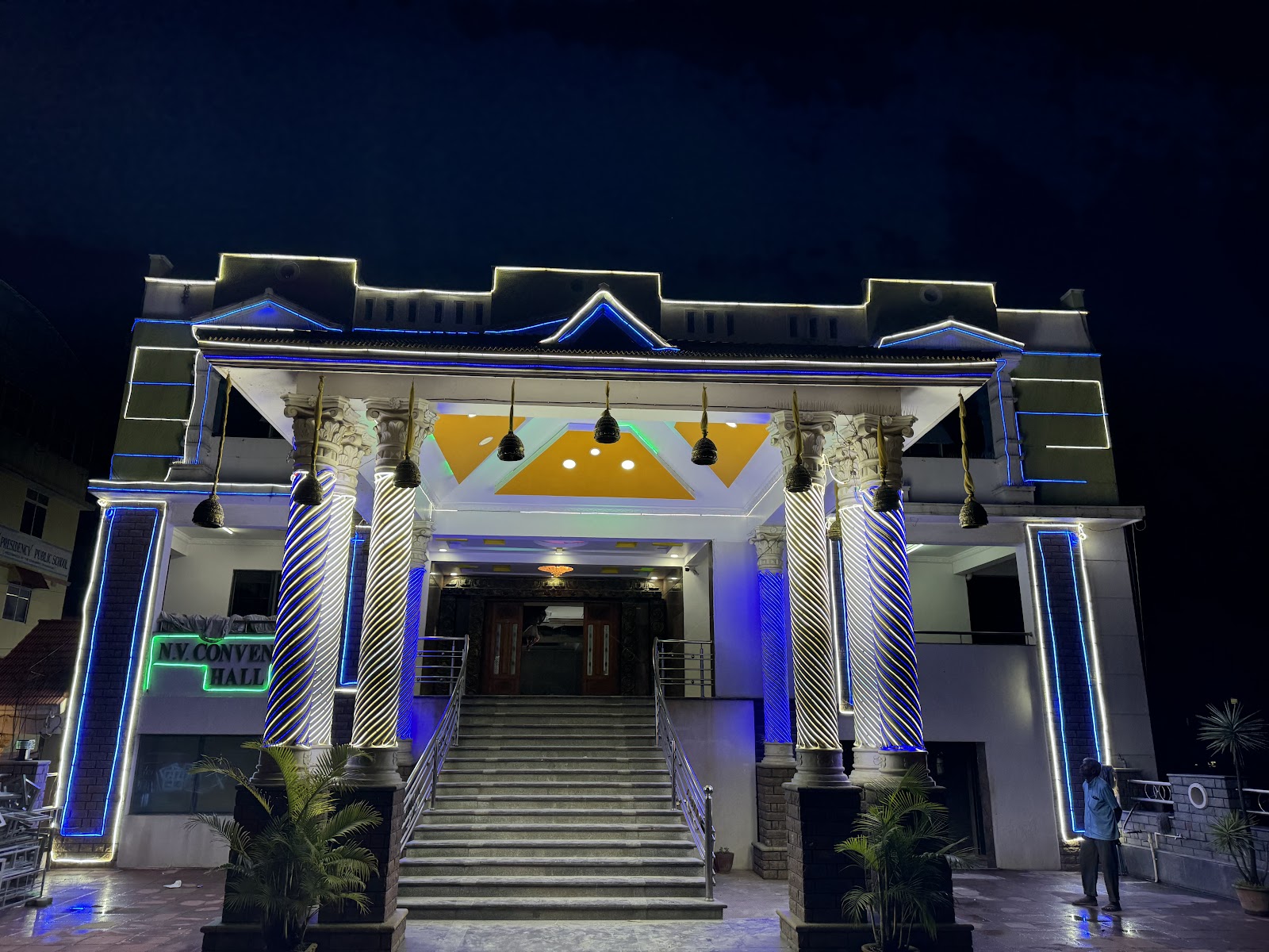 NV Convention Hall — Banquet Hall in Basaveshwaranagar, Bangalore (on-site parking, in-house decoration, DJ permitted, bar service available) — photo 4