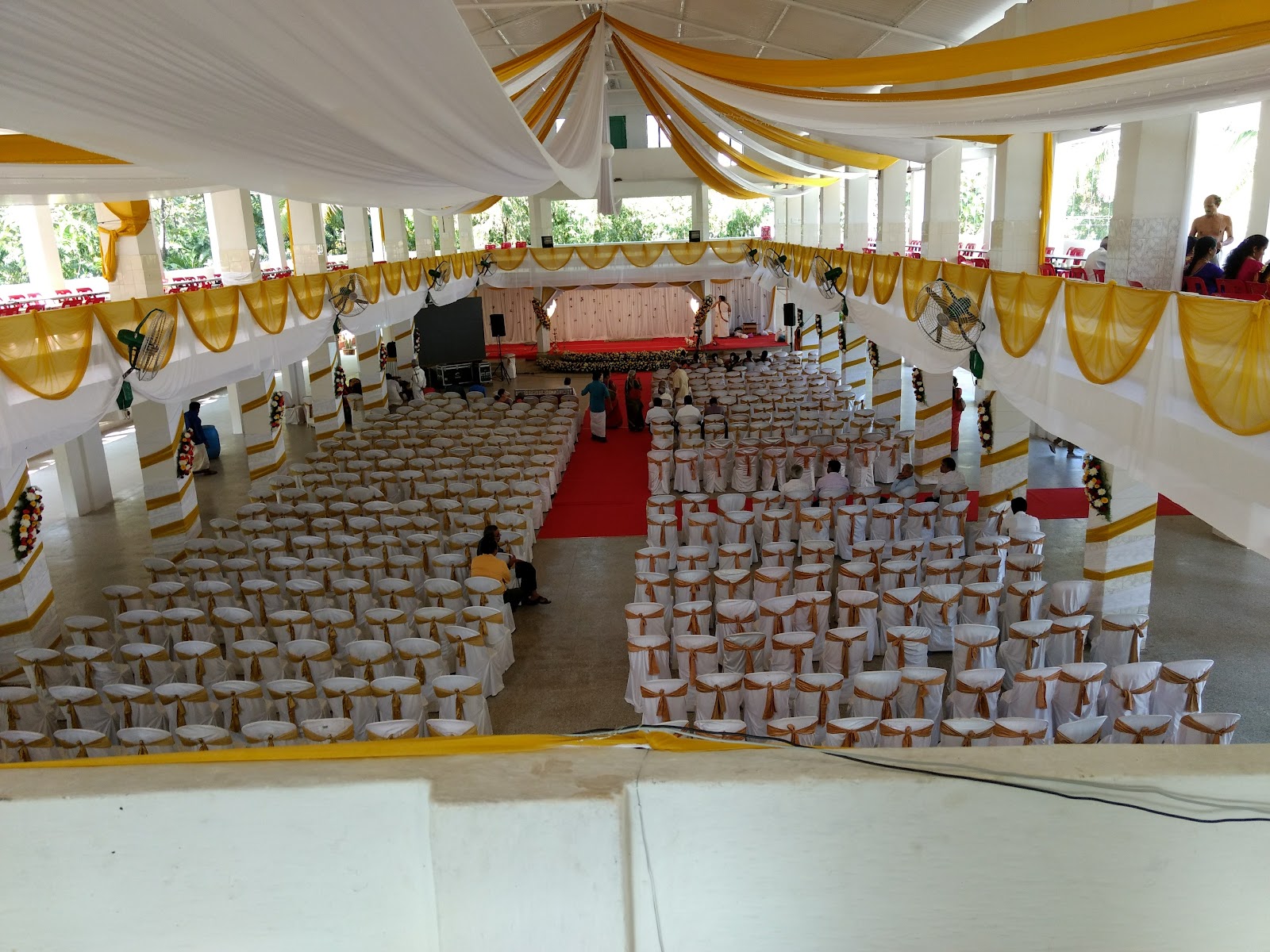 Kalathur Gardens Convention Centre — Banquet Hall in Vidyaranyapura, Bangalore (on-site parking, in-house decoration, DJ permitted, bar service available) — photo 3