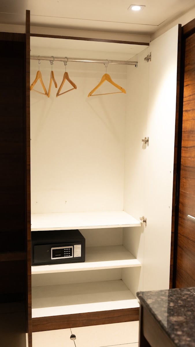 Hotel Thanga Orchid — Banquet Hall in Peenya, Bangalore (on-site parking, in-house decoration, outside catering allowed, bar service available) — photo 4