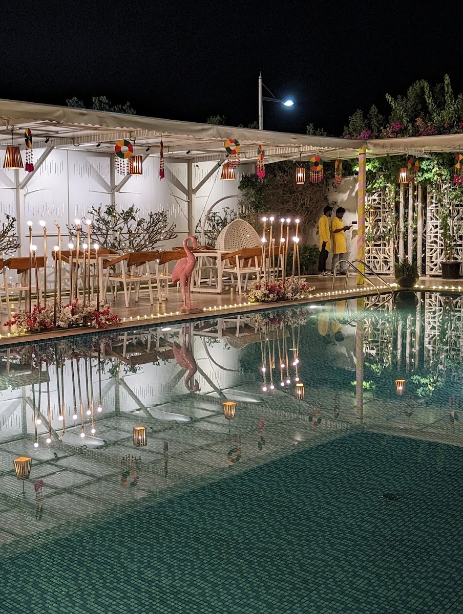 White Mist by Happy Retreats — Banquet Hall in Devanahalli, Bangalore (on-site parking, in-house decoration, outside catering allowed, DJ permitted) — photo 4