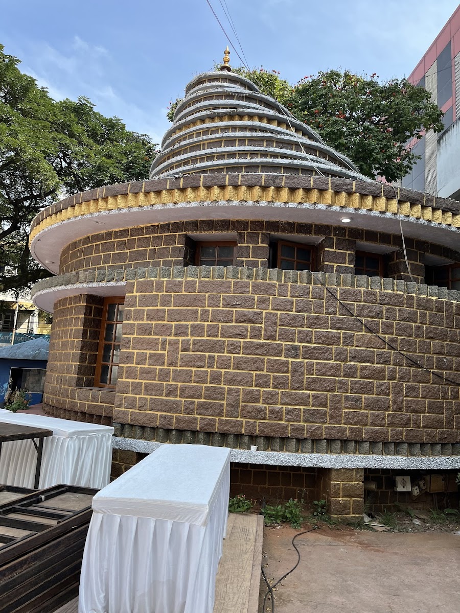 Bunts Sangha — Banquet Hall in Vijayanagar, Bangalore (on-site parking, in-house decoration, DJ permitted, bar service available) — photo 4