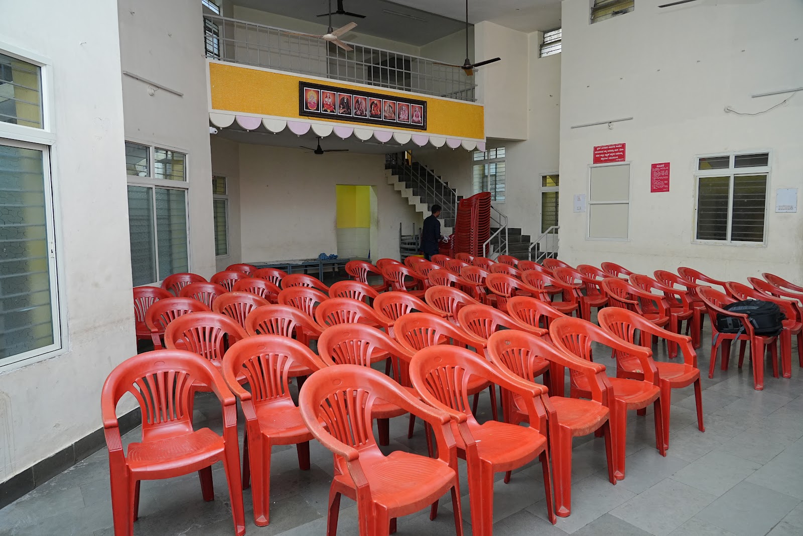 Bharathi Krupa — Banquet Hall in Giri Nagar, Bangalore (on-site parking, in-house decoration, bar service available, 100–150 guest capacity) — photo 2