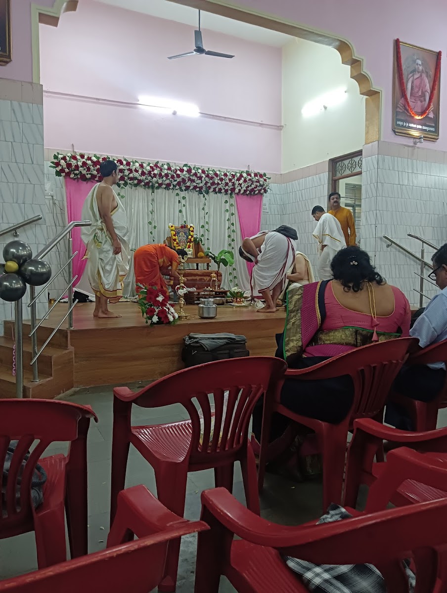 Bharathi Krupa — Banquet Hall in Giri Nagar, Bangalore (on-site parking, in-house decoration, bar service available, 100–150 guest capacity) — photo 3