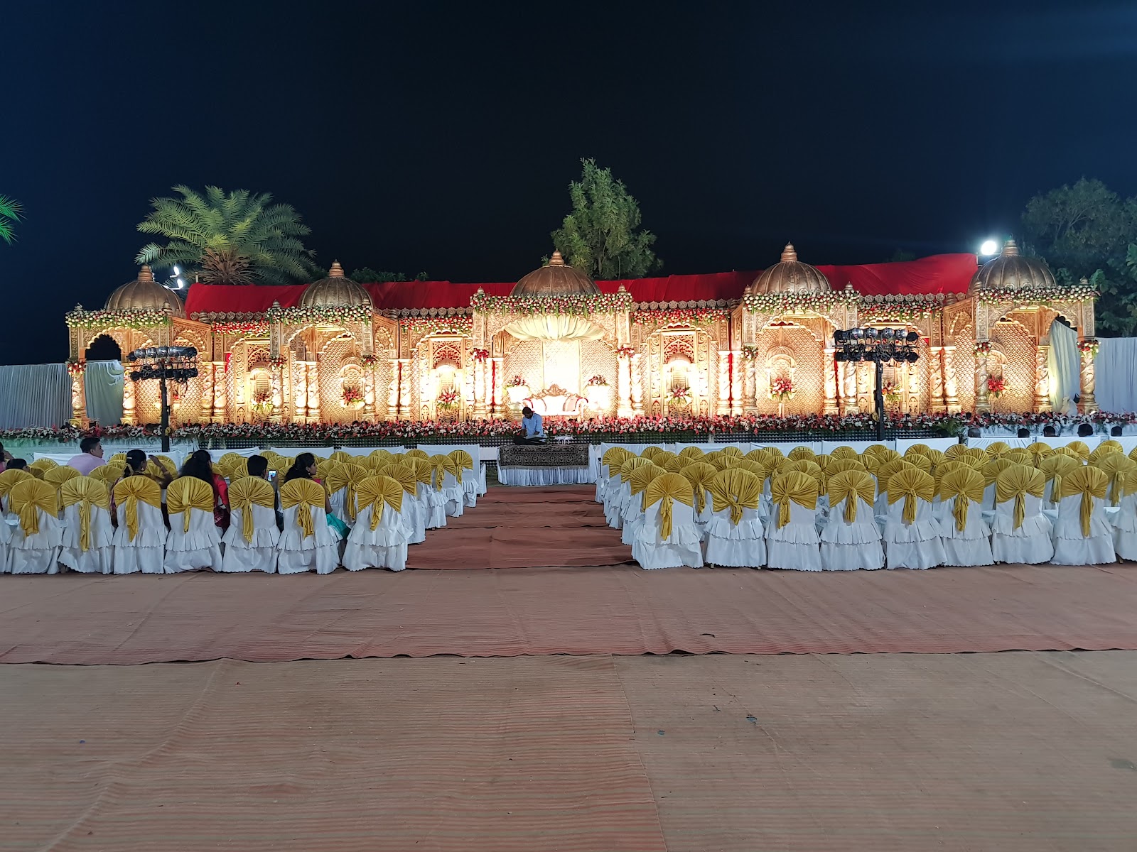 Shringar Palace Garden Palace Ground — Banquet Hall in Palace Road, Bangalore (on-site parking, in-house decoration, DJ permitted, bar service available) — photo 2