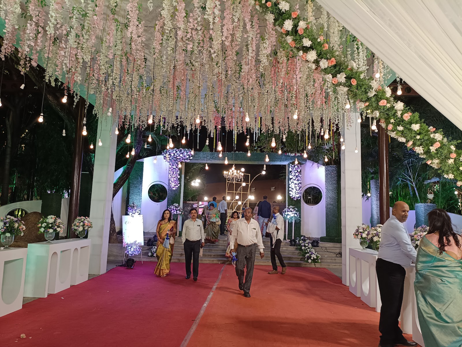 Anantya Palace Grounds — Banquet Hall in Palace Road, Bangalore (on-site parking, in-house decoration, DJ permitted, bar service available) — photo 4