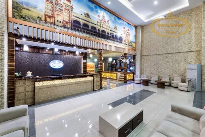 T S Royal Grand Hotel — Banquet Hall in Chandapura, Bangalore (on-site parking, in-house decoration, outside catering allowed, bar service available) — photo 4