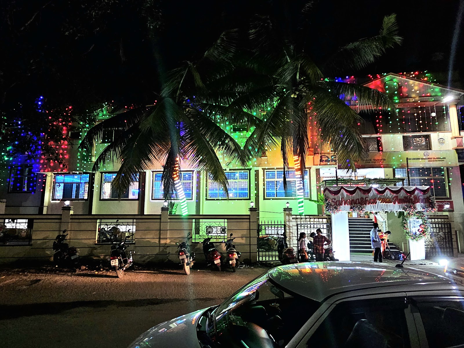 Sri Lakshmi Narasimha Sabangana (Girija Kalyana Mantapa) — Banquet Hall in Konanakunte, Bangalore (on-site parking, in-house decoration, DJ permitted, bar service available) — photo 4