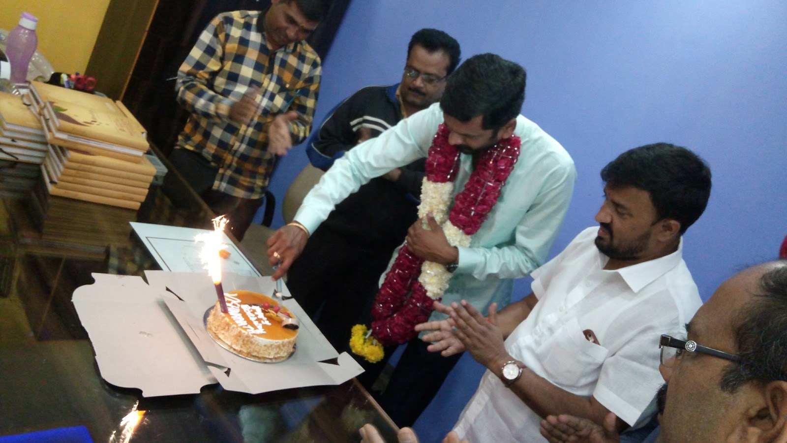 Sri Rathna Party Hall — Banquet Hall in Magadi Main Road, Bangalore (on-site parking, in-house decoration, bar service available, 175–300 guest capacity) — photo 3
