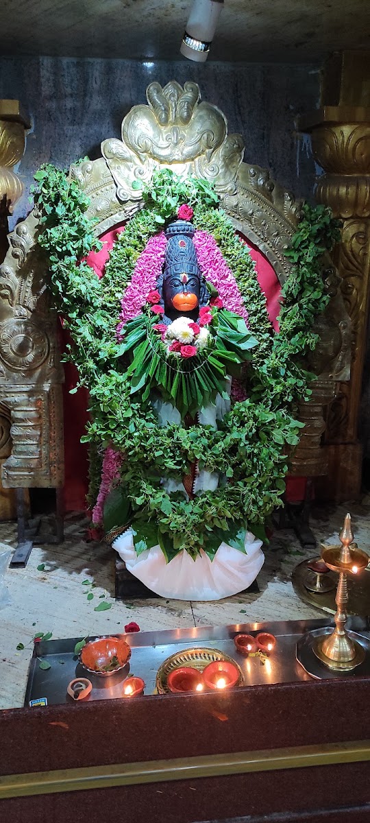 Sri Chowdeshwari Bhavana — Banquet Hall in Wilson Garden, Bangalore (on-site parking, in-house decoration, DJ permitted, bar service available) — photo 4