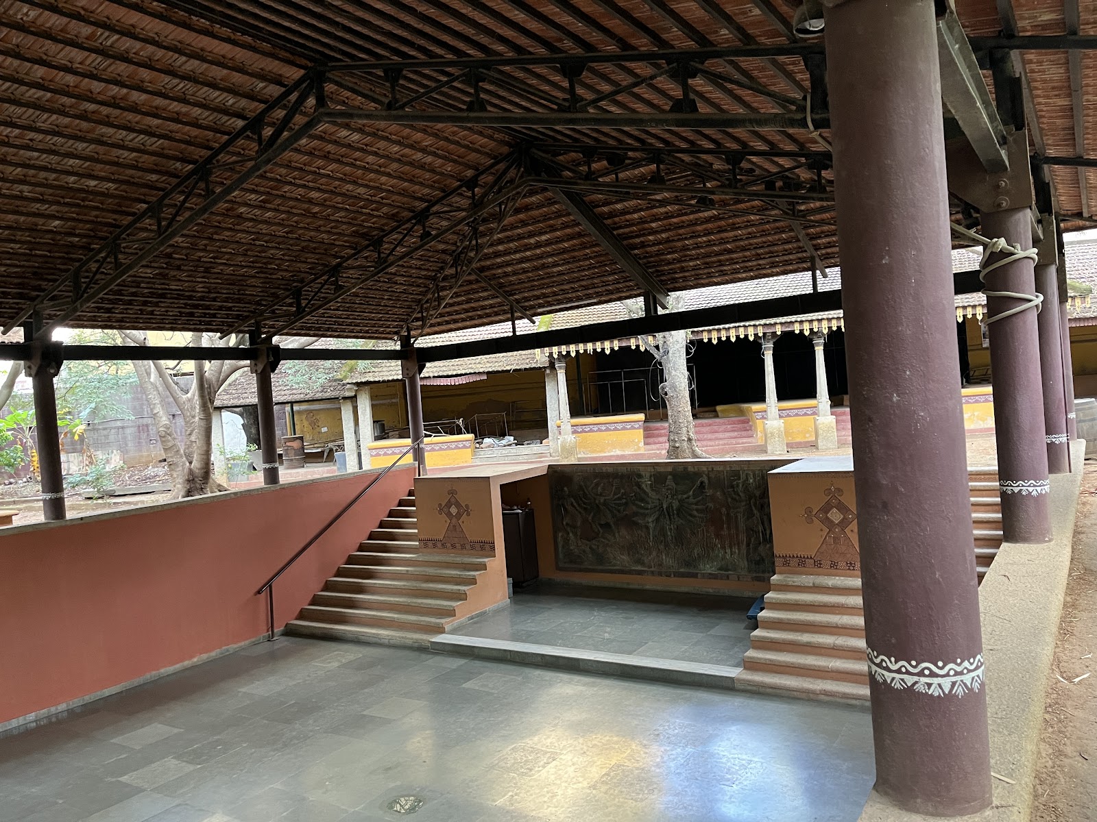Shankaraa Foundation Kanakpura Road Bangalore — Banquet Hall in Bangalore (on-site parking, in-house decoration, DJ permitted, bar service available) — photo 4